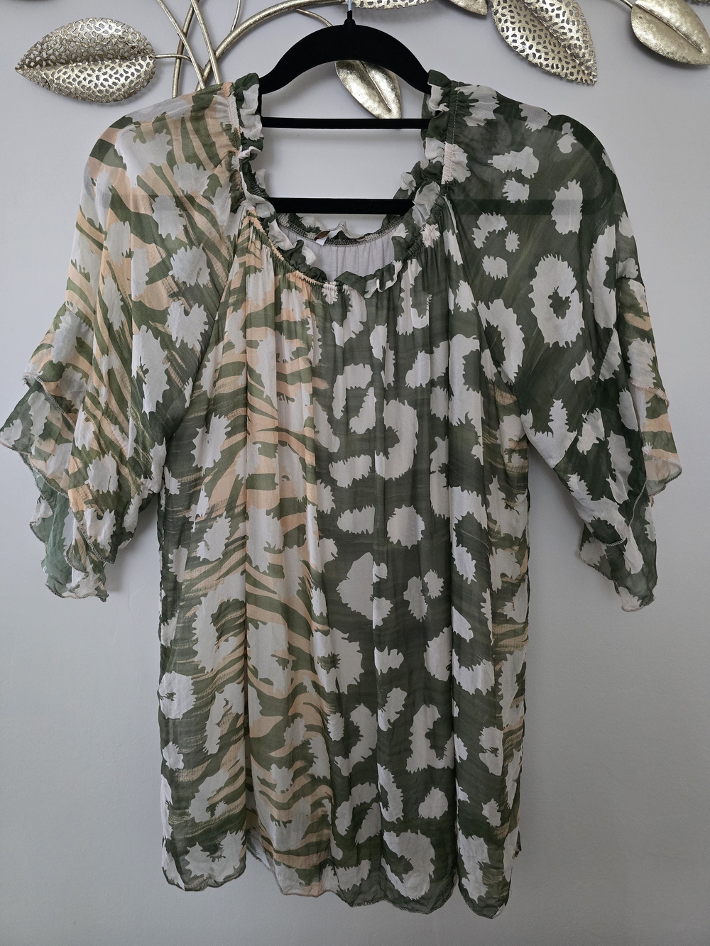 Women’s Silk Olive & Cream Printed Peasant Blouse - Lightweight Ruffle Neck L